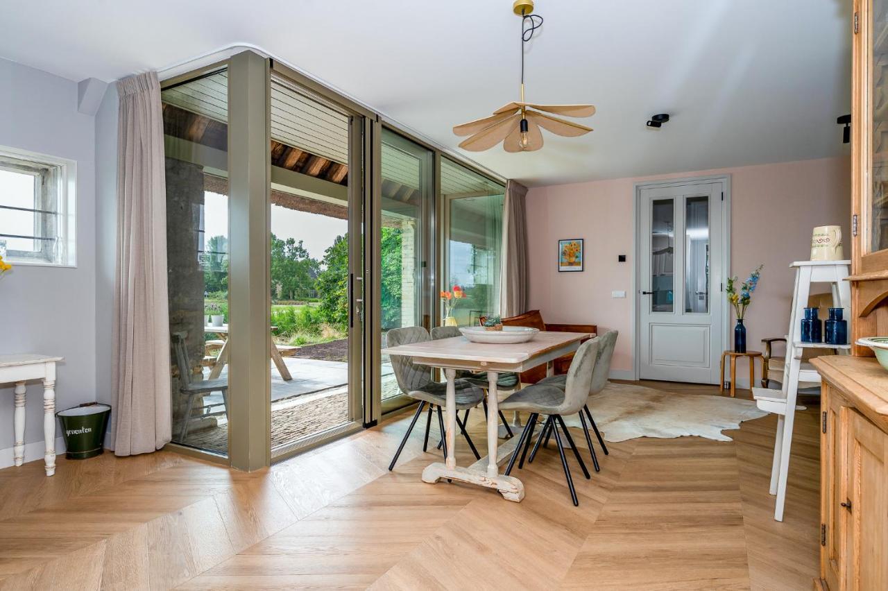 Appartement De Dageraad In Monumentale Boerderij Kimswerd Eksteriør bilde