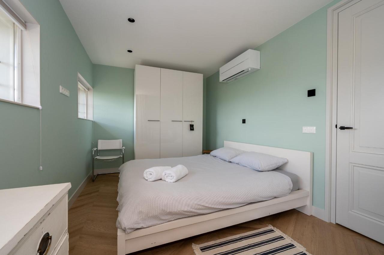 Appartement De Dageraad In Monumentale Boerderij Kimswerd Eksteriør bilde